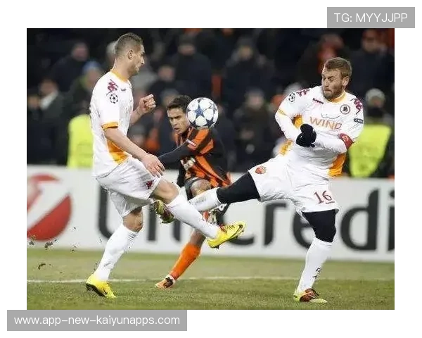 欧洲足球联赛重燃战火，冠军归属悬念持续，欧洲国家足球联赛